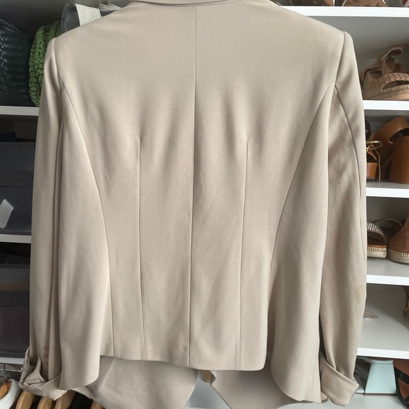 BCBG Max Azria beige blazer size M - Picture 2 of 2